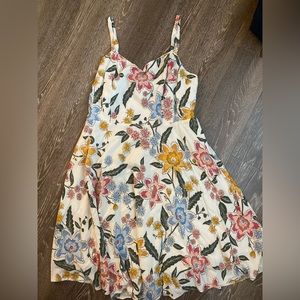 Old navy cami floral sun dress size medium